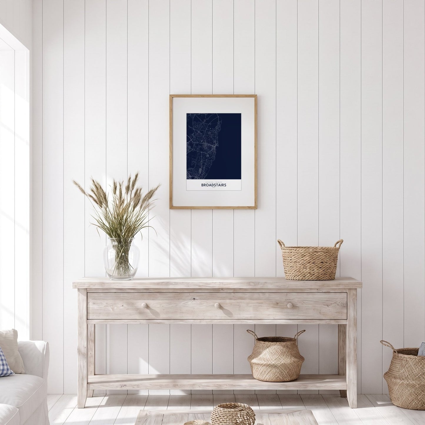 Broadstairs — Framed Map Print (Navy)
