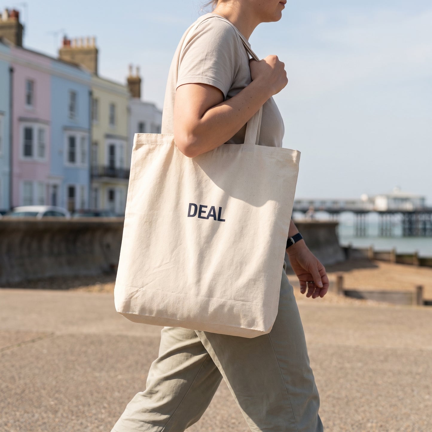 Deal — Natural Tote