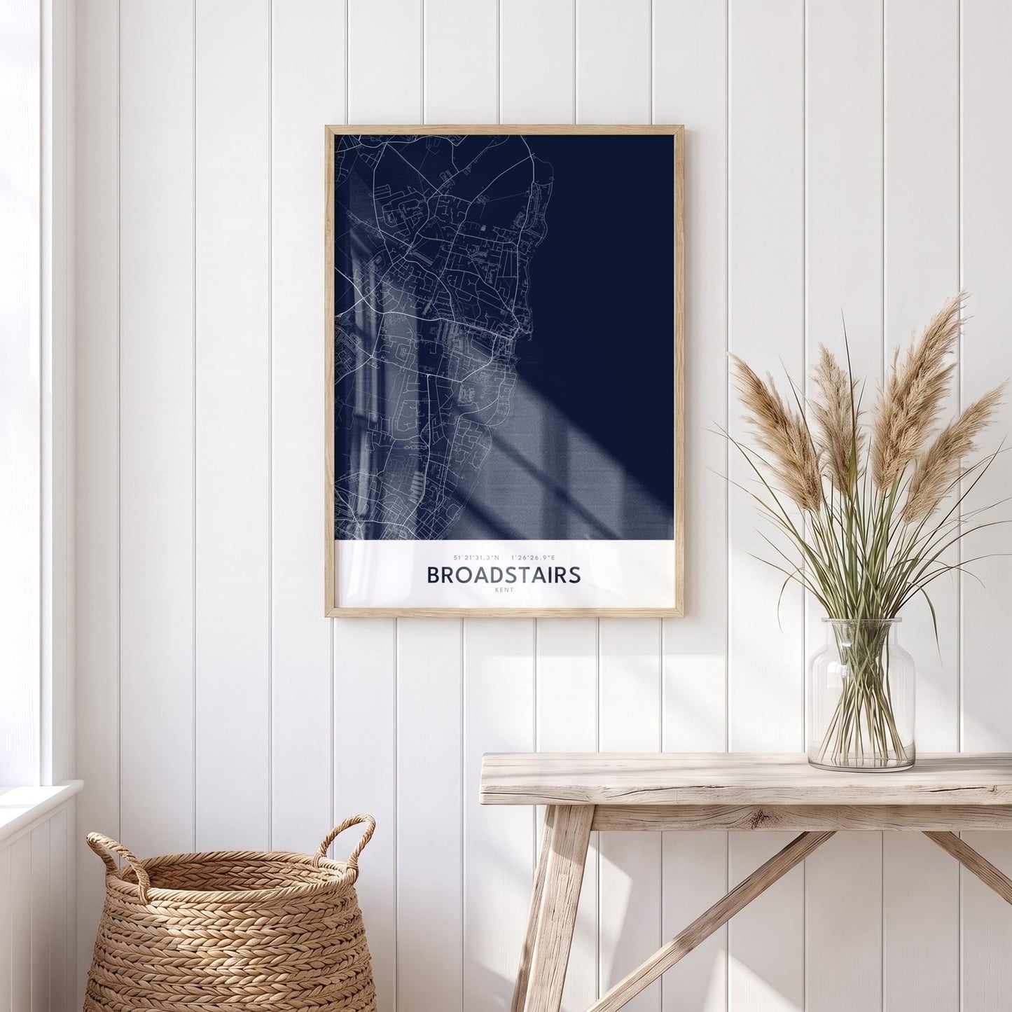 Broadstairs — Framed Map Print (Navy)