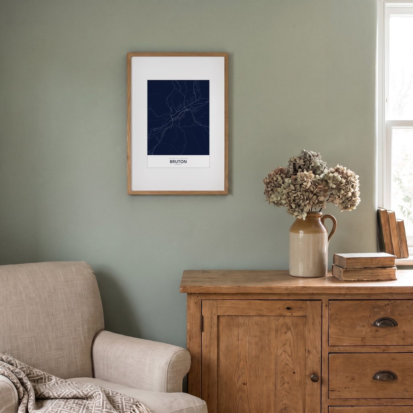 Bruton — Framed Map Print (Navy)