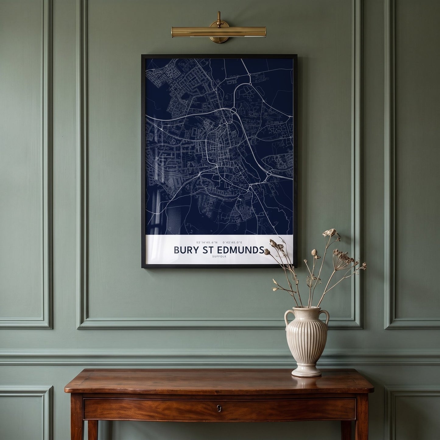 Bury St Edmunds — Framed Map Print (Navy)