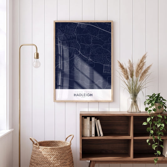 Hadleigh — Framed Map Print (Navy)