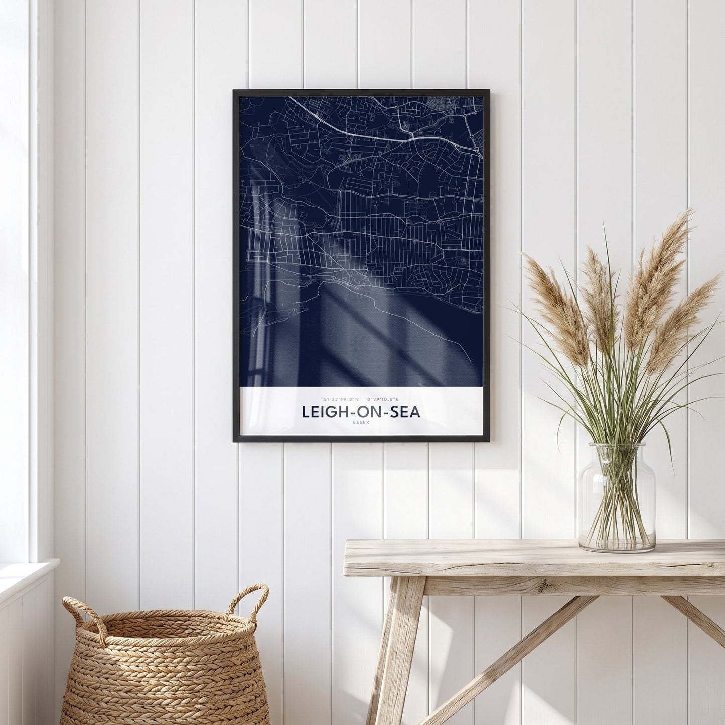 Leigh-on-Sea — Framed Map Print (Navy)