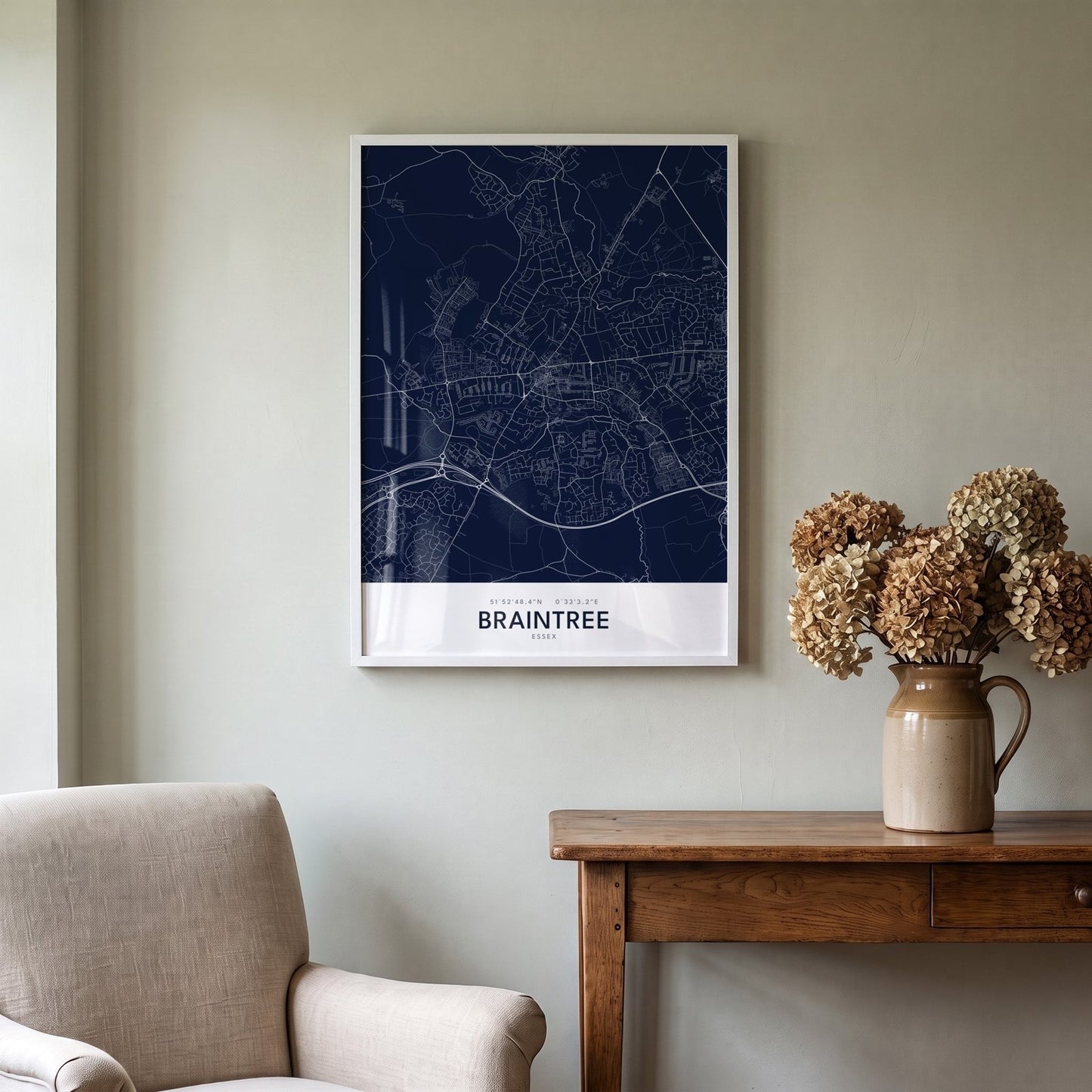 Braintree — Framed Map Print (Navy)