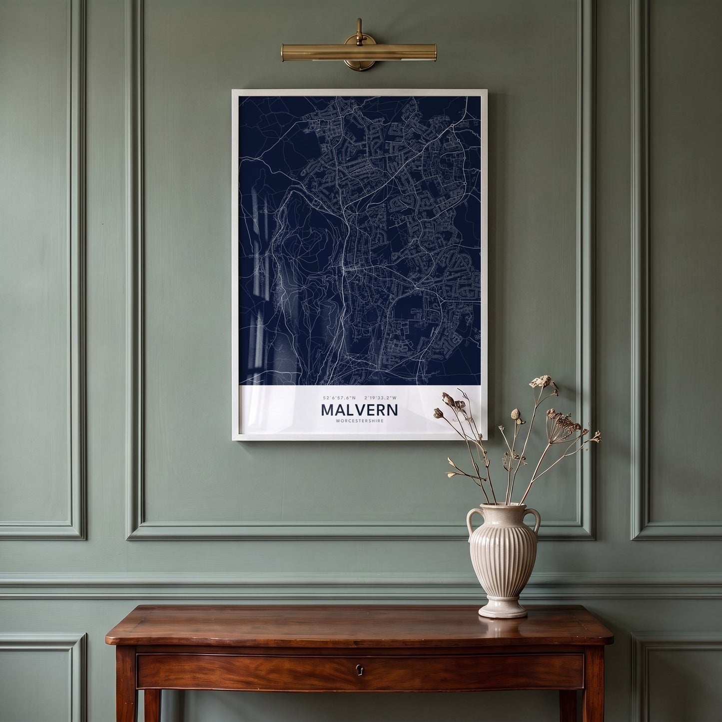 Malvern — Framed Map Print (Navy)