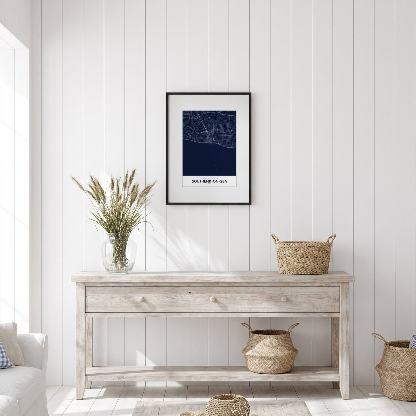 Southend-on-Sea — Framed Map Print (Navy)