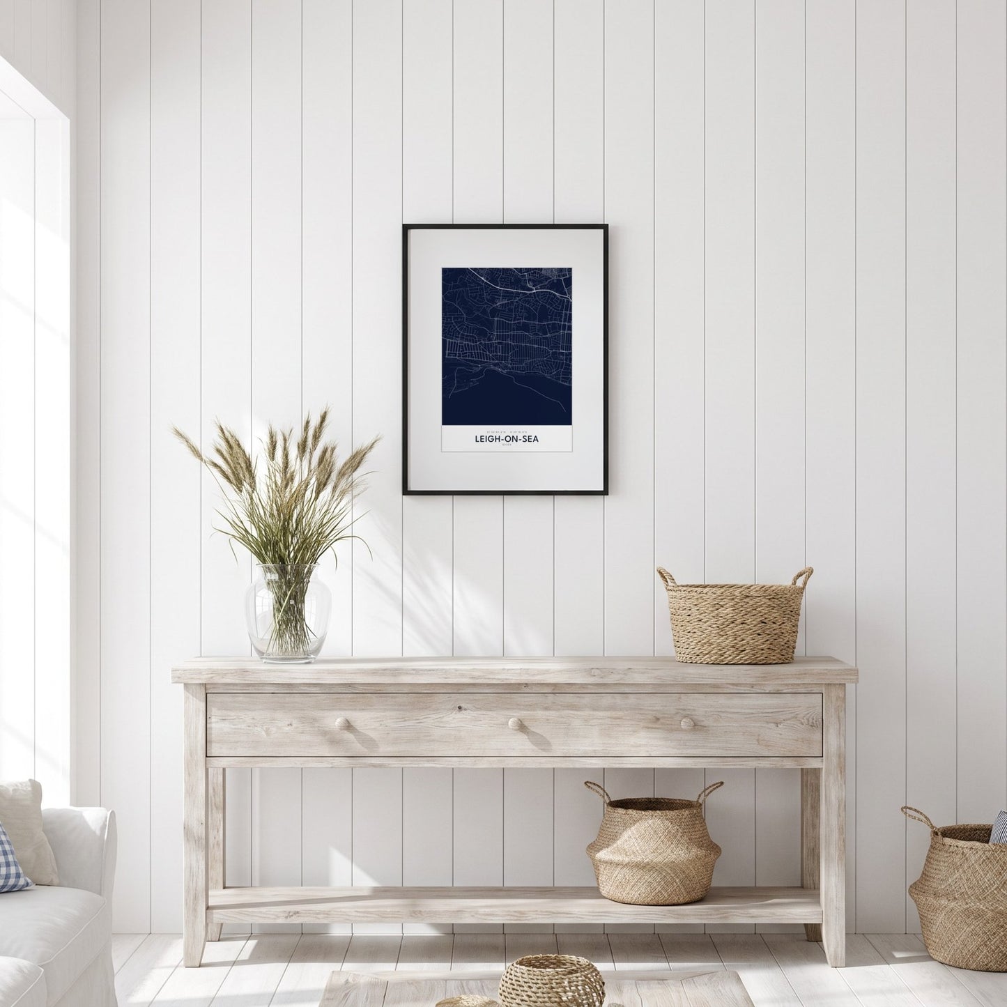 Leigh-on-Sea — Framed Map Print (Navy)