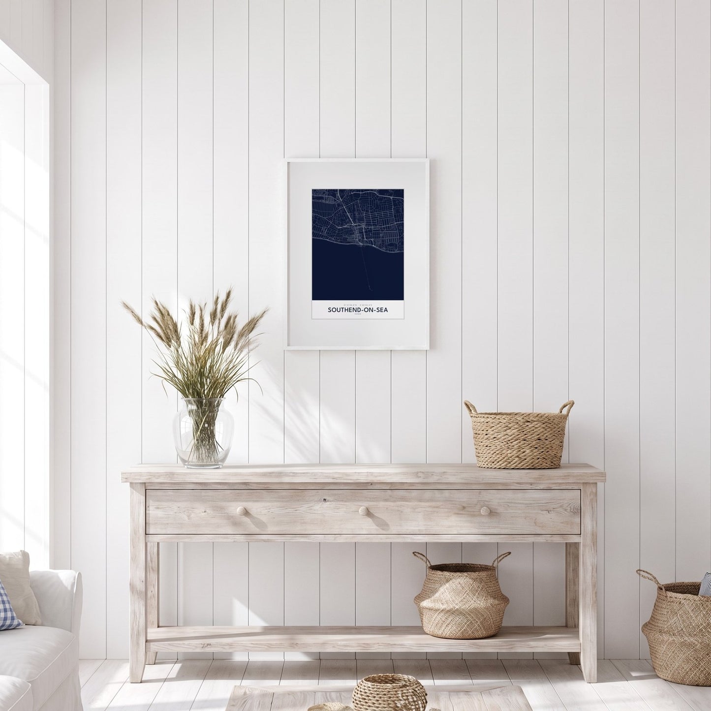 Southend-on-Sea — Framed Map Print (Navy)