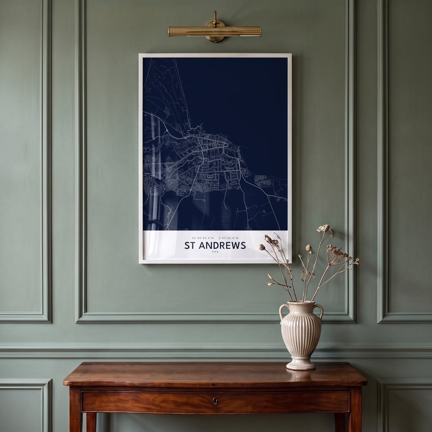 St Andrews — Framed Map Print (Navy)