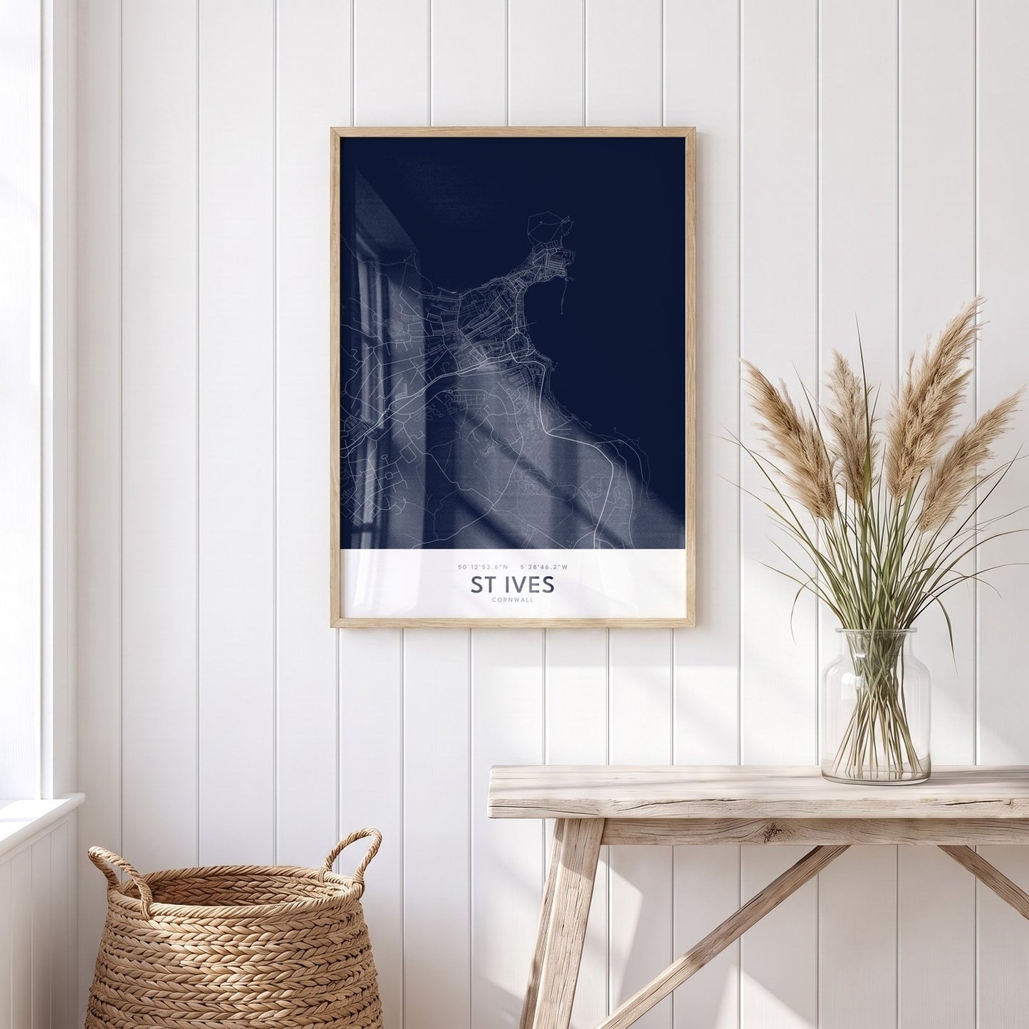 St Ives — Framed Map Print (Navy)