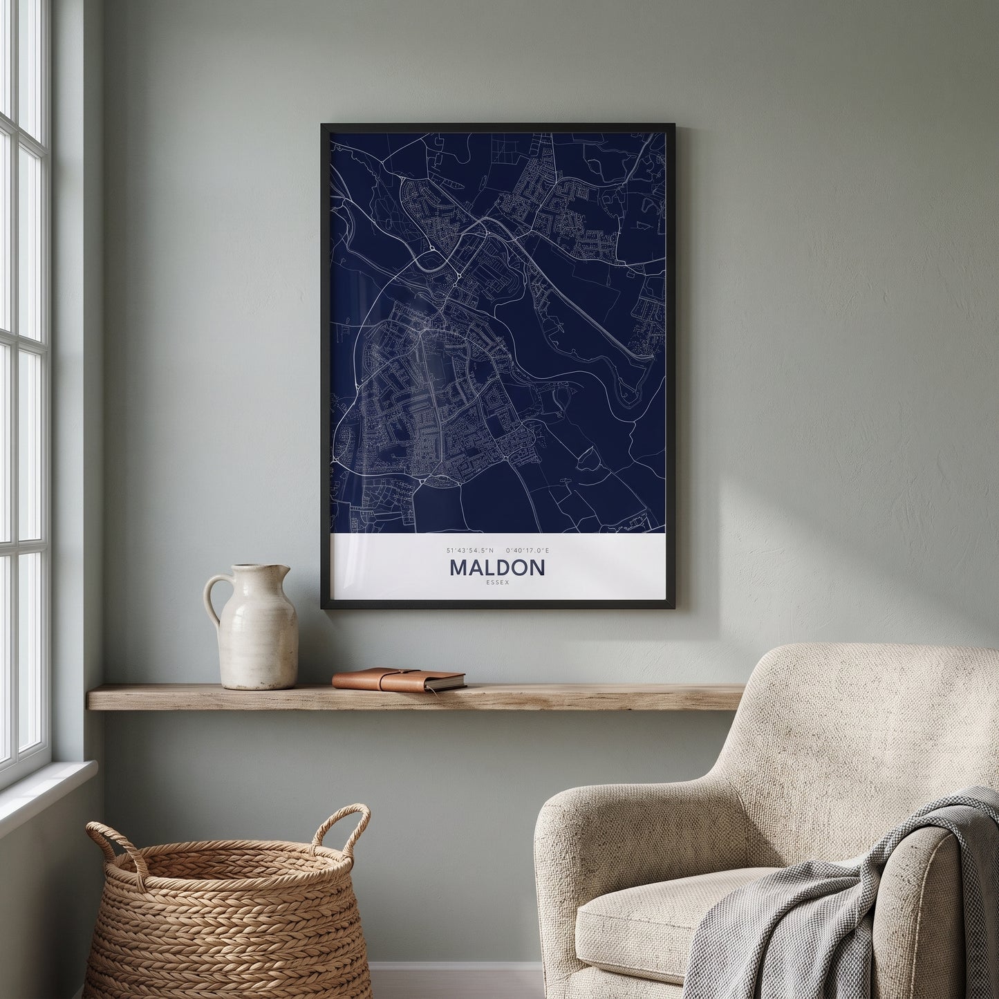 Maldon — Framed Map Print (Navy)